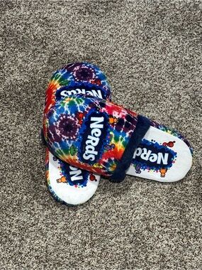 “Nerds” Adult Tie-Dye Slide Slippers - Rainbow SZ L